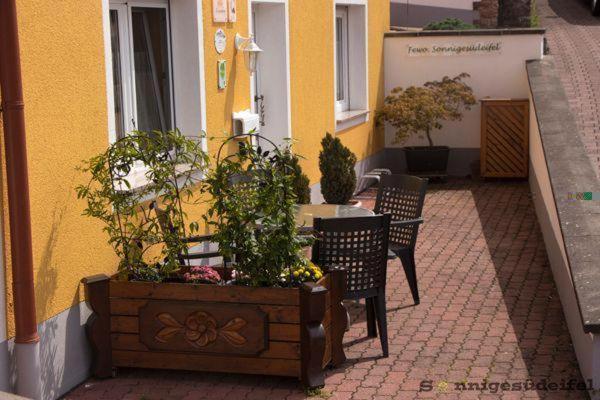 Sonnigesuedeifel Apartman Seffern Kültér fotó